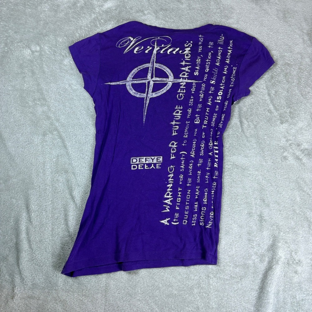 Defye Shirt Women Medium Graphic Tee Verita Deepwater Drifters Purple Streetwear - Picture 2 of 7